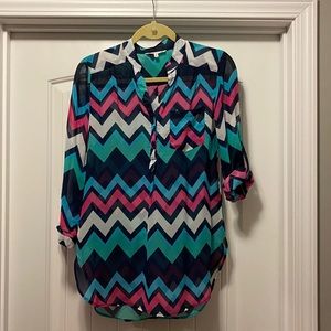Chevron pattern women’s tunic top
